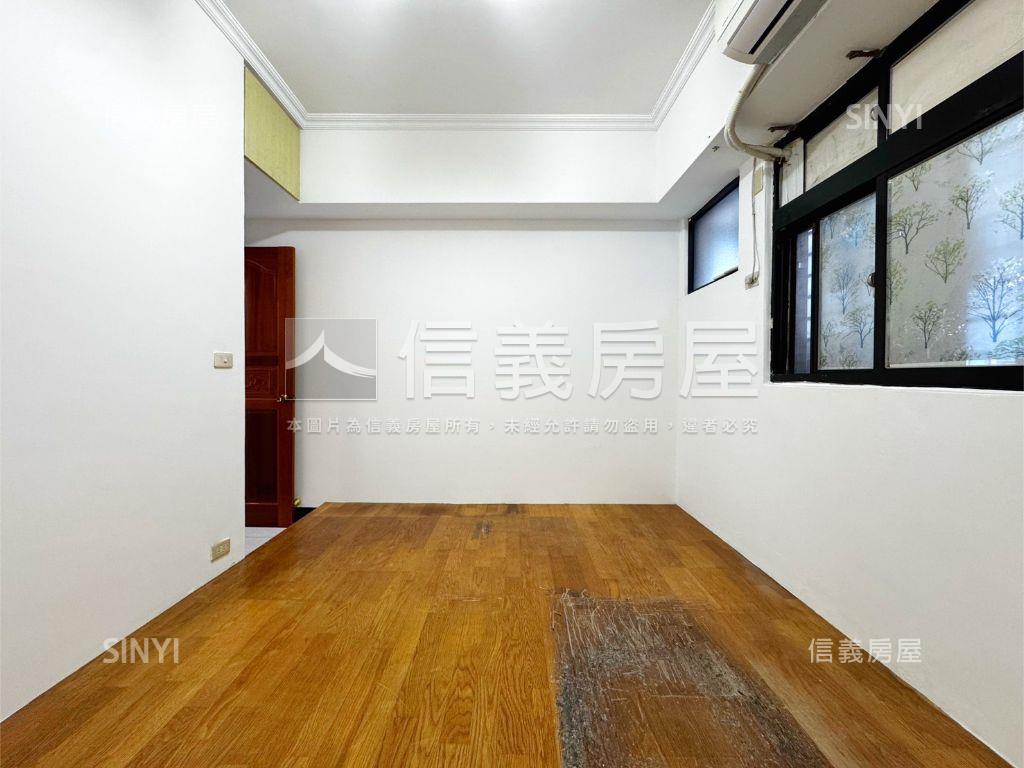 裕民路２房帶平面車位房屋室內格局與周邊環境