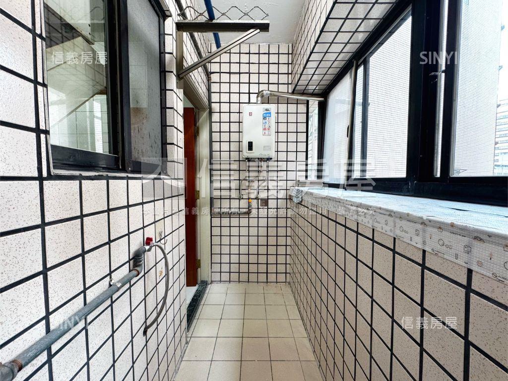 稀有釋出綠寶石大空間房屋室內格局與周邊環境