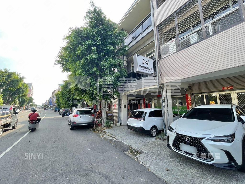 正黎明路臨路透店房屋室內格局與周邊環境