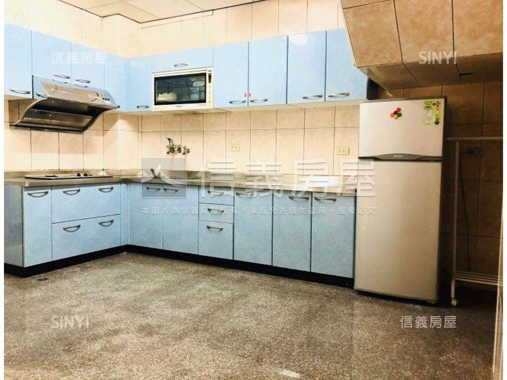 正黎明路臨路透店房屋室內格局與周邊環境