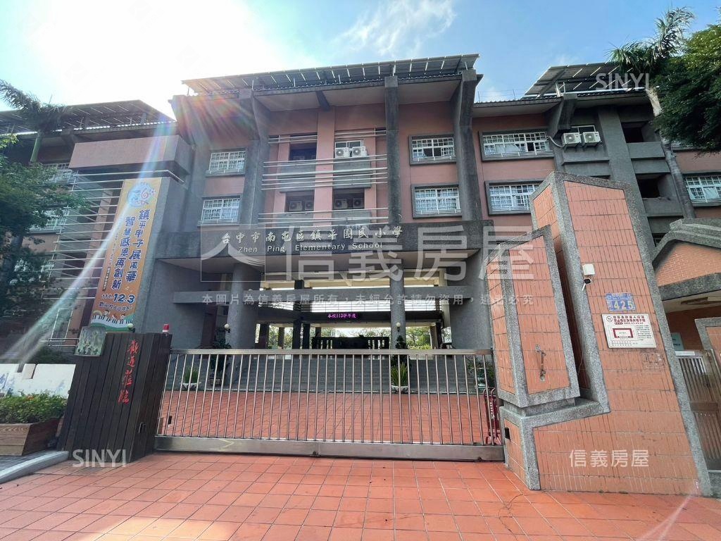 正黎明路臨路透店房屋室內格局與周邊環境