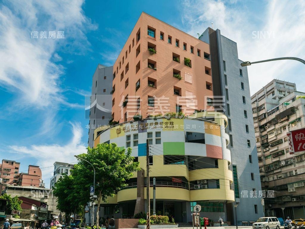 維正瀚園，近景美捷運豪邸房屋室內格局與周邊環境