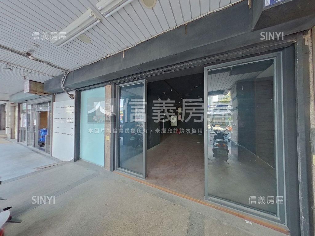 中興商圈大面寬樓店房屋室內格局與周邊環境