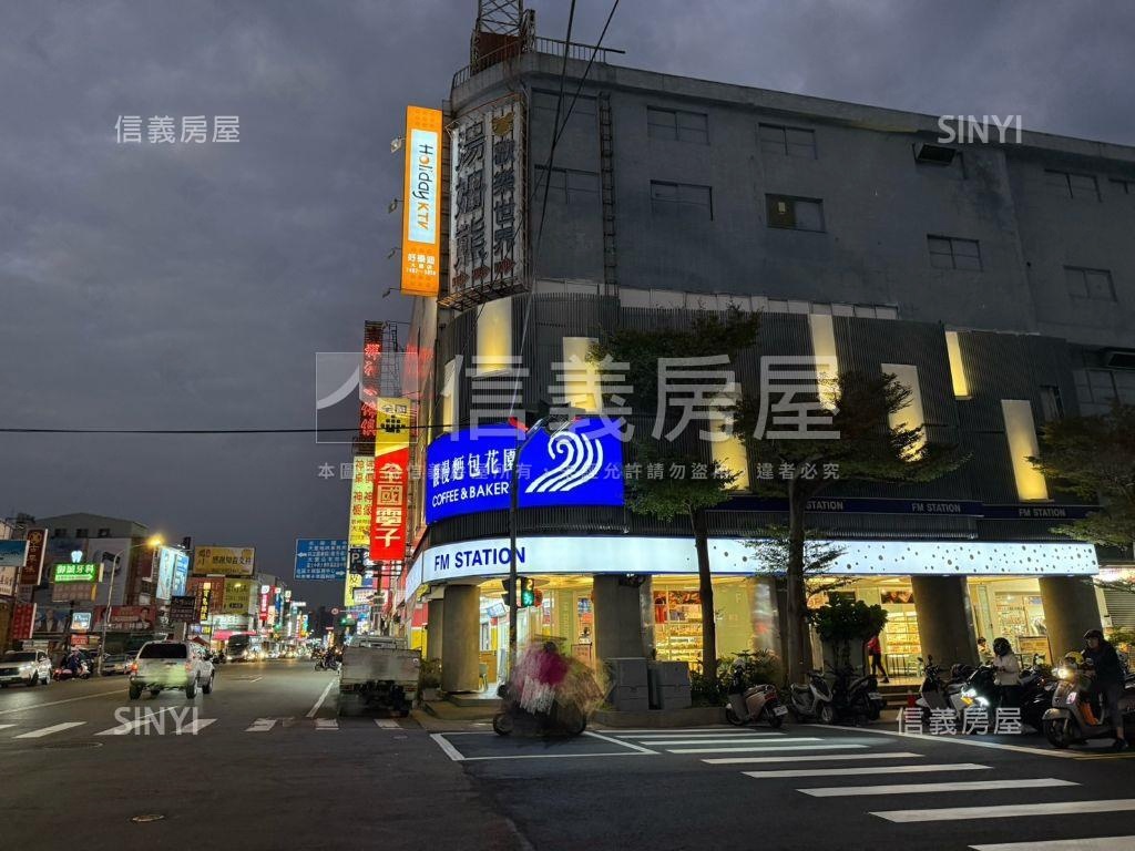 中興商圈大面寬樓店房屋室內格局與周邊環境