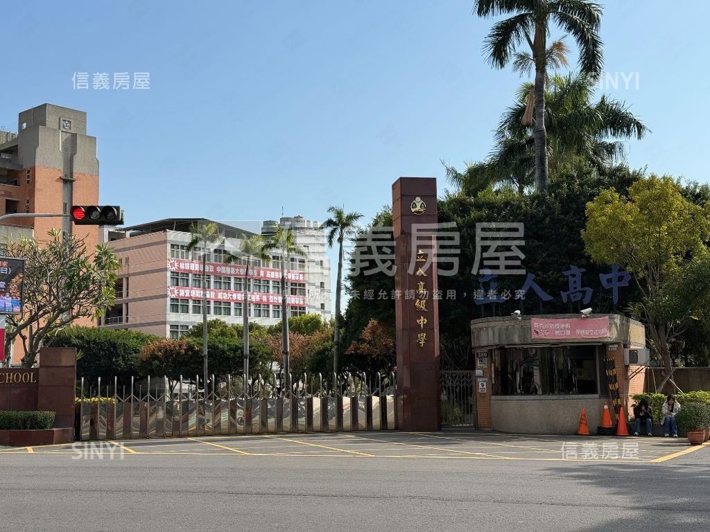 中興商圈大面寬樓店房屋室內格局與周邊環境