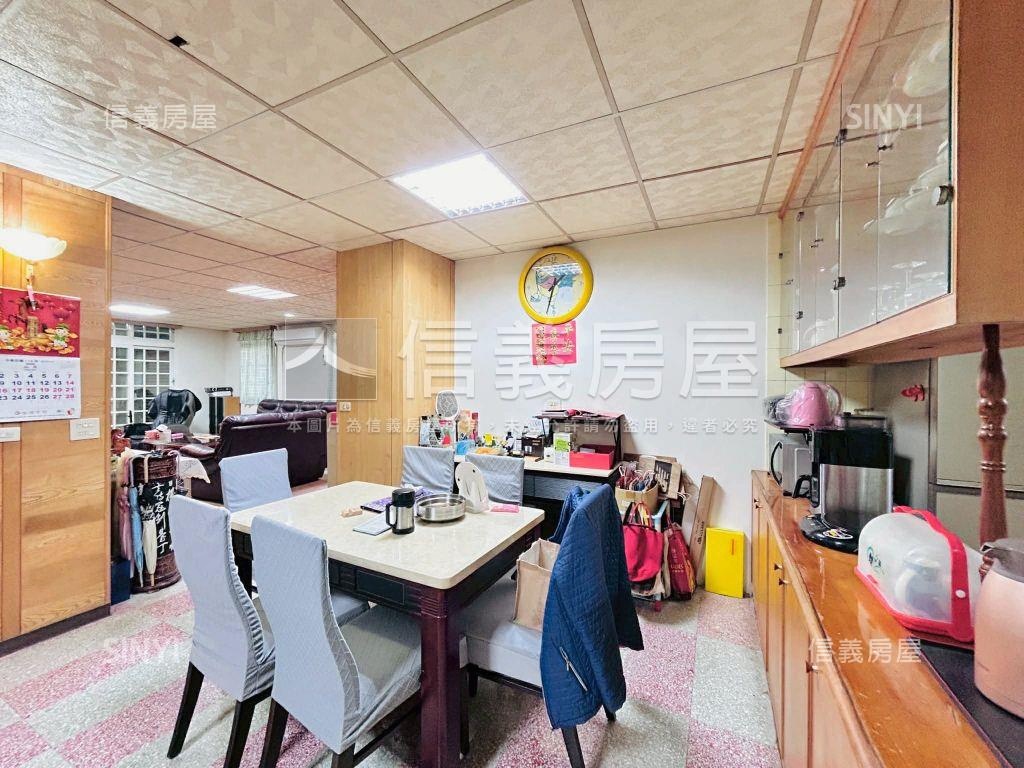 桃園市區大坪數公寓一樓房屋室內格局與周邊環境