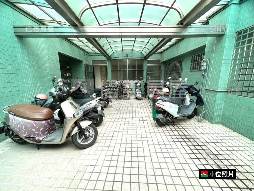 近南大附小３房華廈有車位房屋室內格局與周邊環境