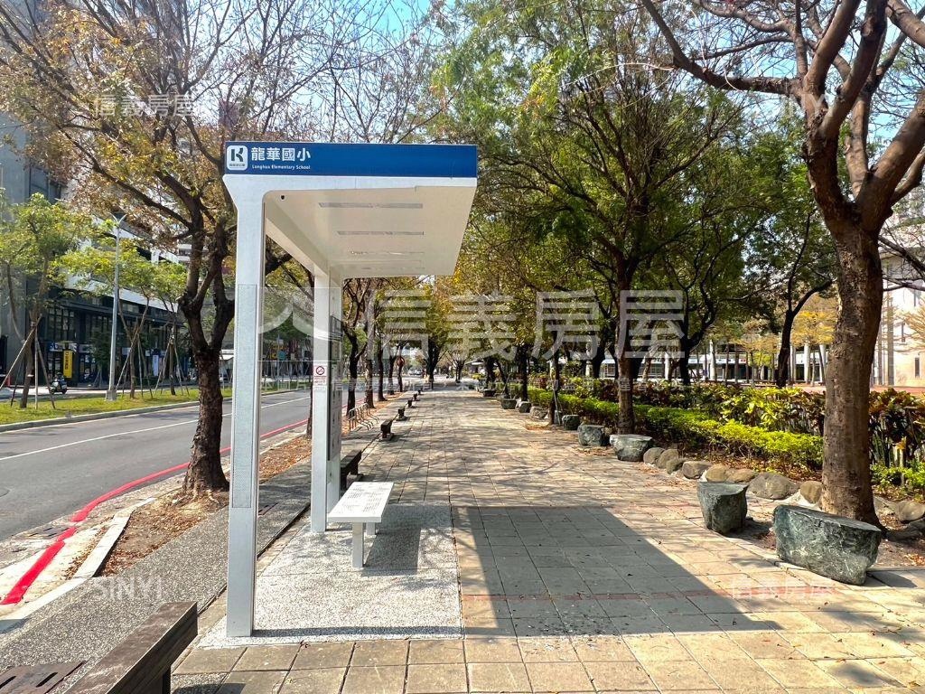 ＊農十六溫莎堡華麗金店面房屋室內格局與周邊環境