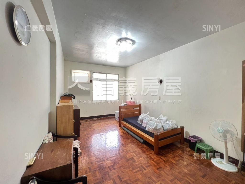 吳興國小旁極致２樓房屋室內格局與周邊環境