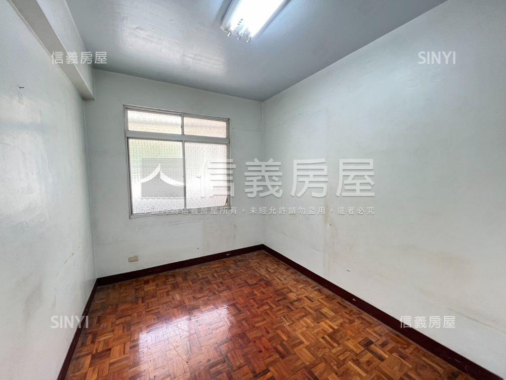 吳興國小旁極致２樓房屋室內格局與周邊環境