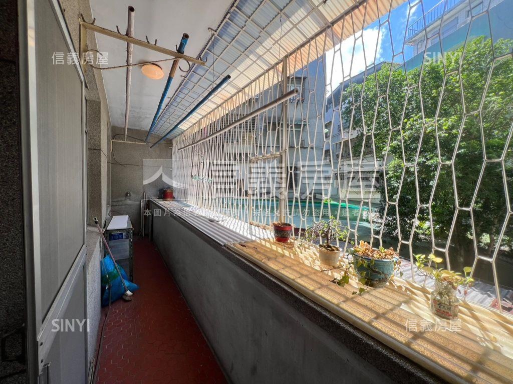 吳興國小旁極致２樓房屋室內格局與周邊環境