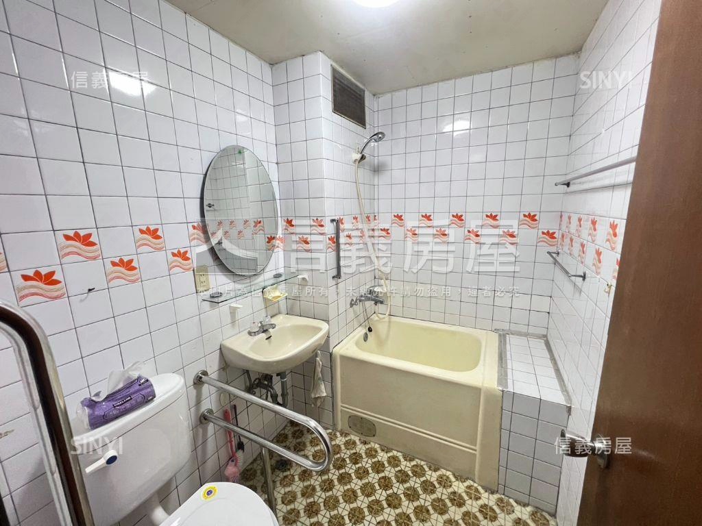 吳興國小旁極致２樓房屋室內格局與周邊環境