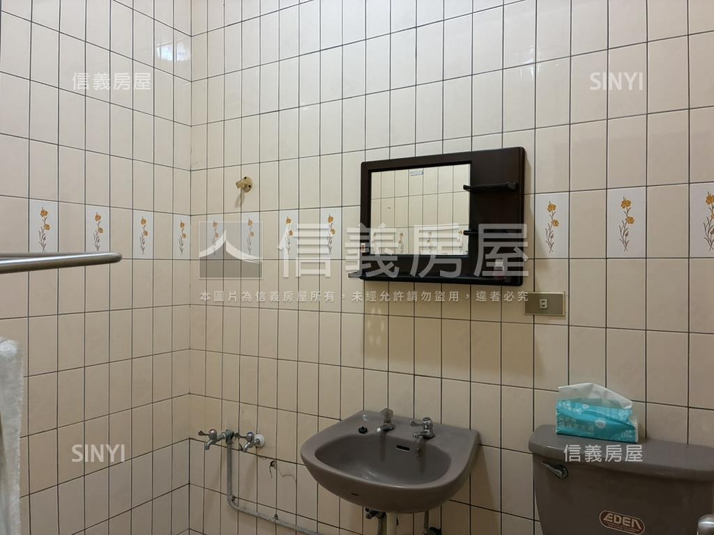 五期低總價屋況佳透天房屋室內格局與周邊環境