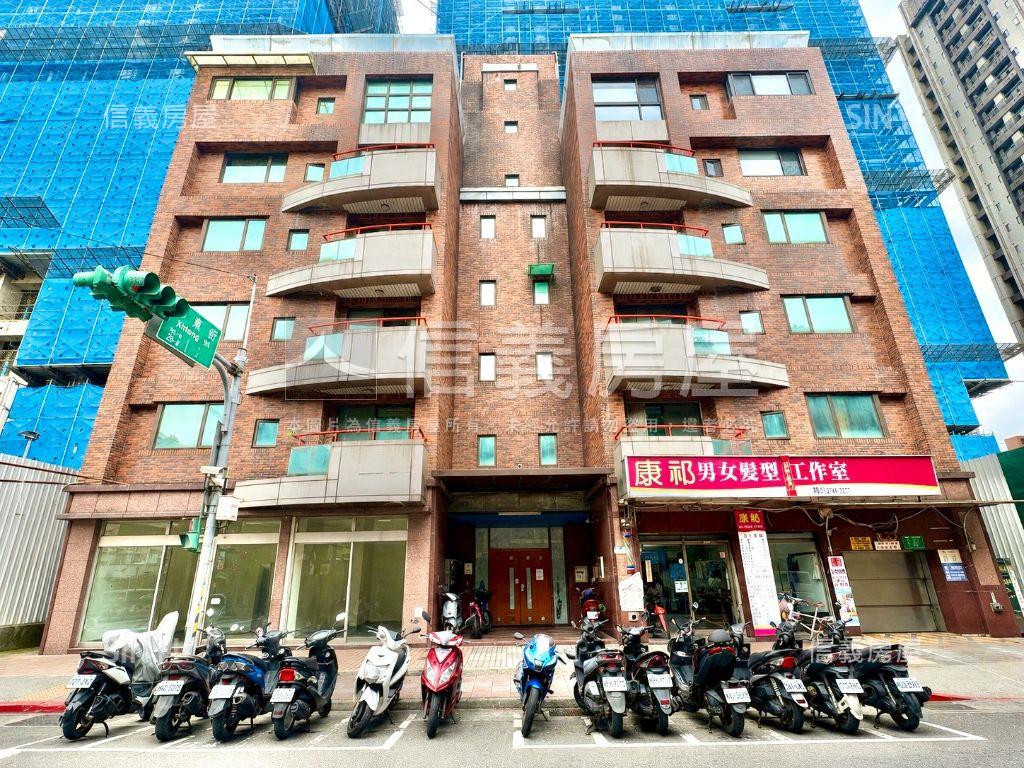 延壽街雙併華廈店面房屋室內格局與周邊環境