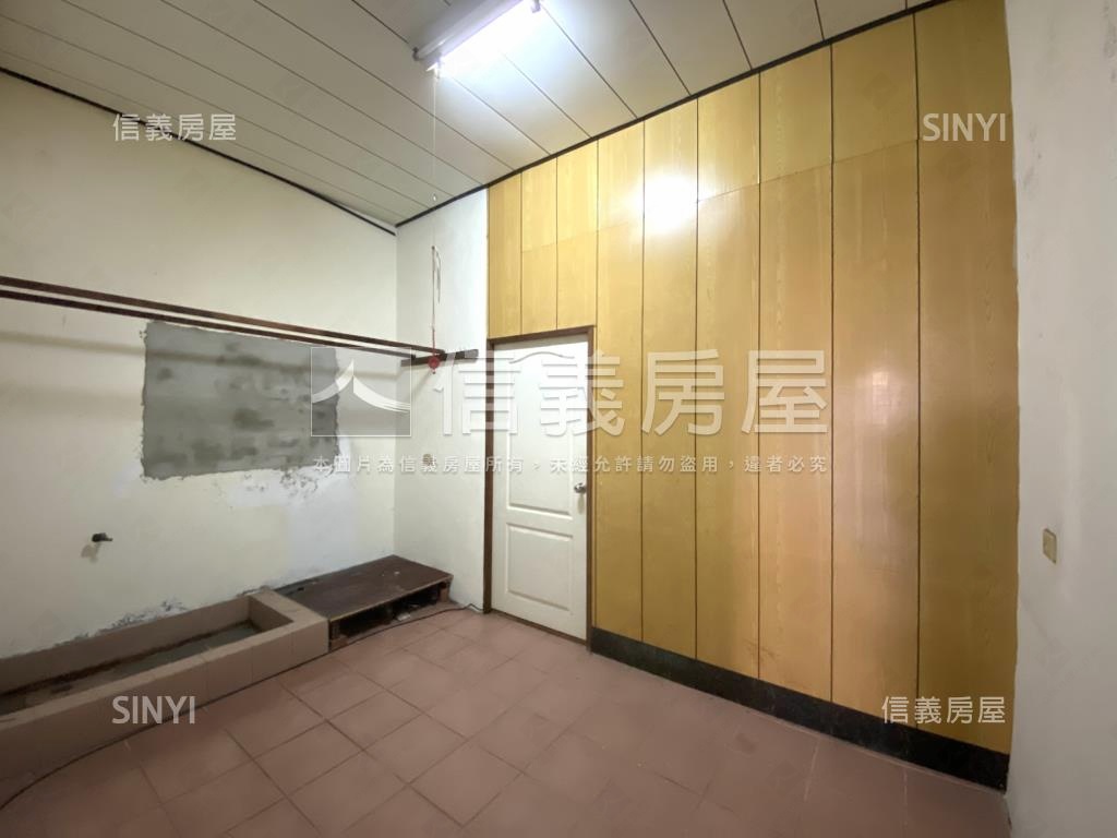 近南屯國小低總價透天房屋室內格局與周邊環境
