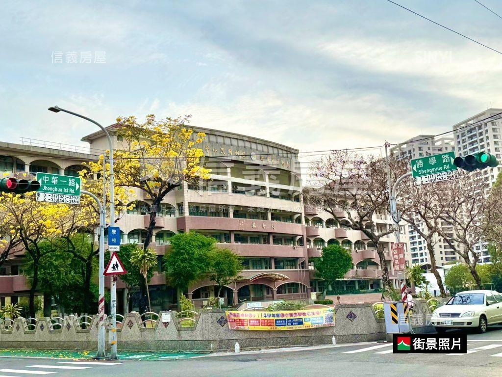 晶采公園景觀２＋１房平車房屋室內格局與周邊環境