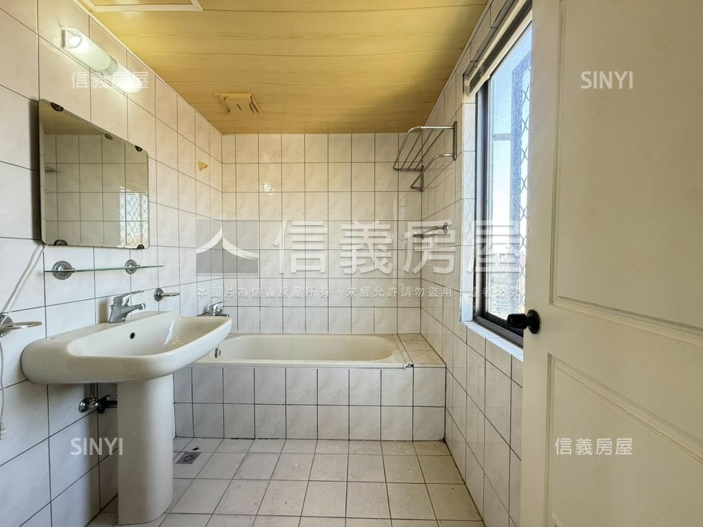 美樹館●正面公園尊爵大戶房屋室內格局與周邊環境