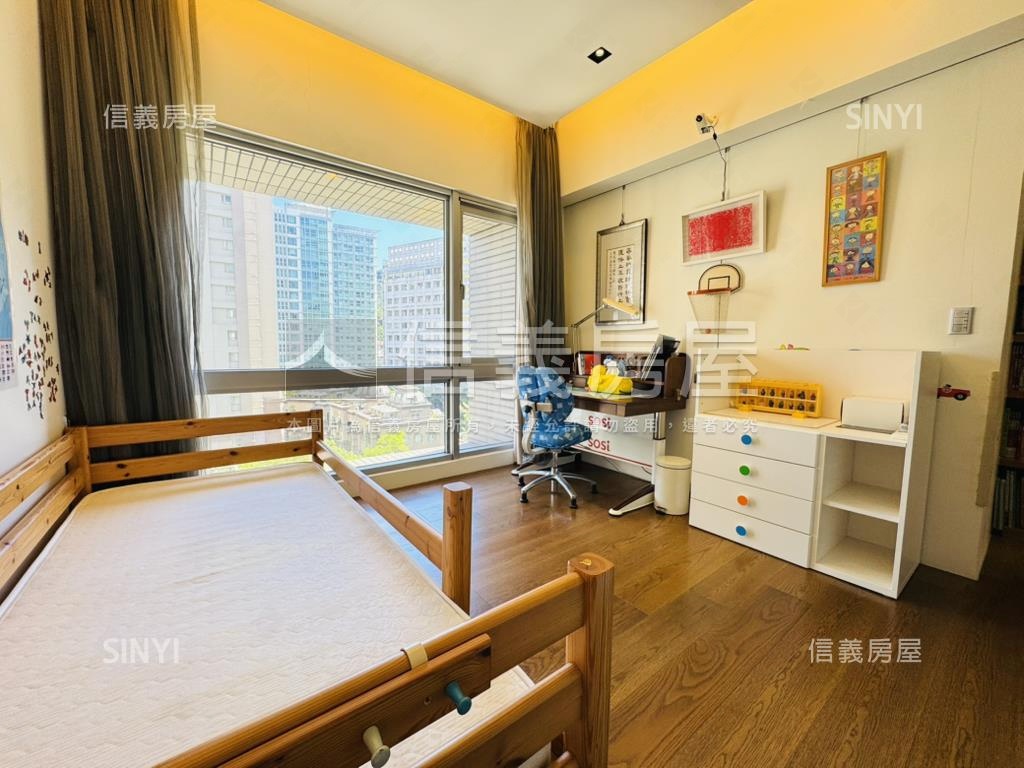 專任★信義亞緻★鋼骨豪宅房屋室內格局與周邊環境