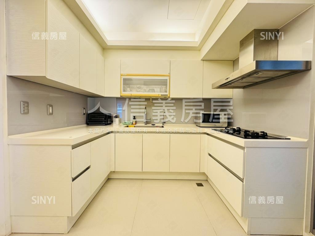 專任★信義亞緻★鋼骨豪宅房屋室內格局與周邊環境