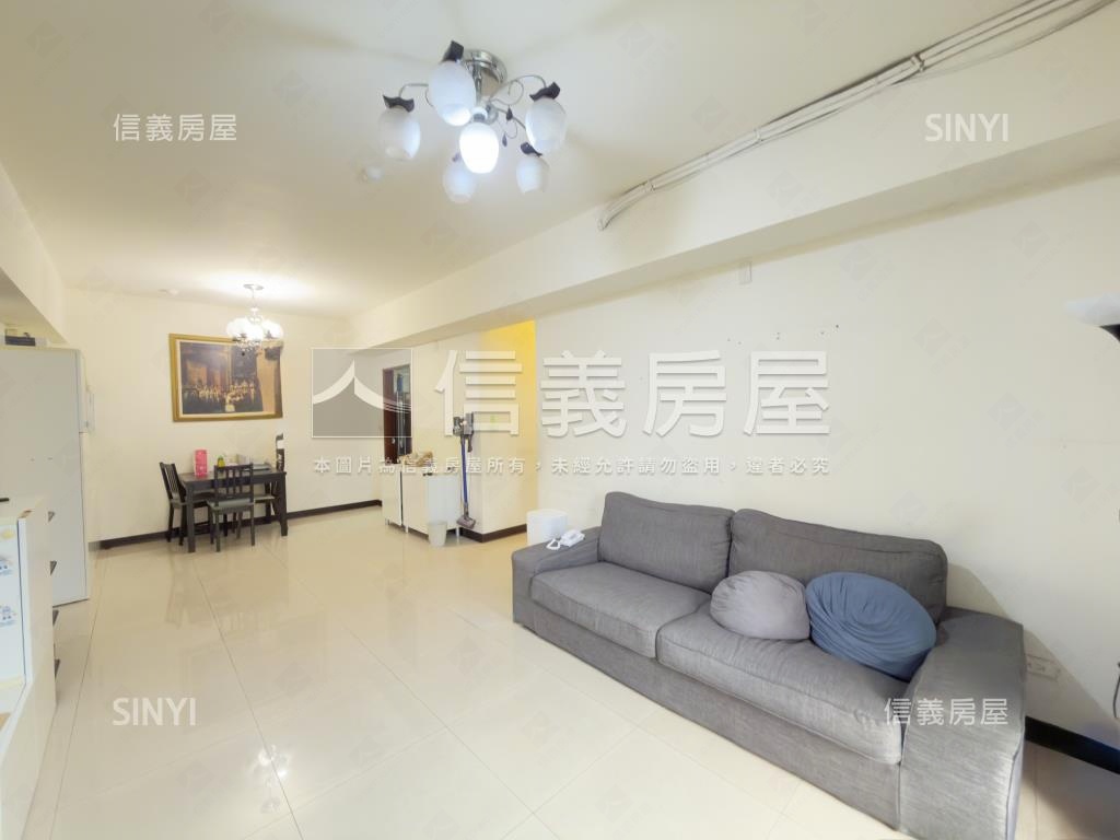 捷運．山景．三房坡平車位房屋室內格局與周邊環境