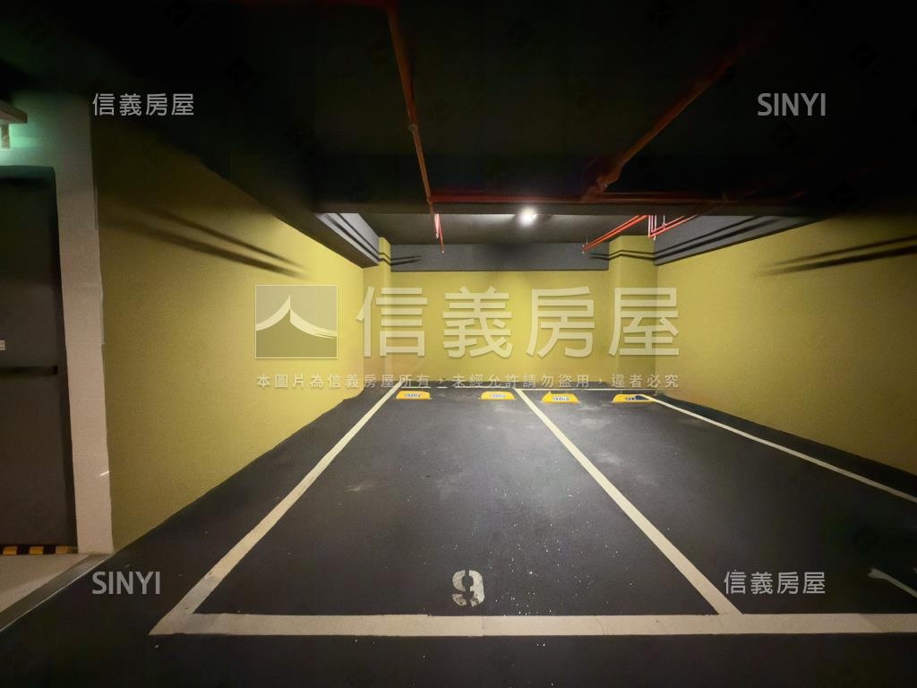 捷運．山景．三房坡平車位房屋室內格局與周邊環境