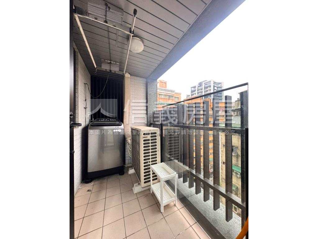 北市邊間三房坡平車房屋室內格局與周邊環境