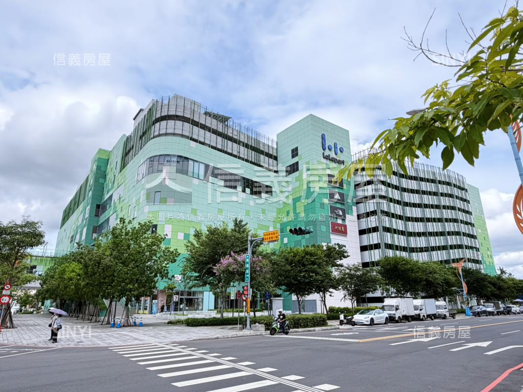 林維湖濱新綻全家店面Ａ房屋室內格局與周邊環境