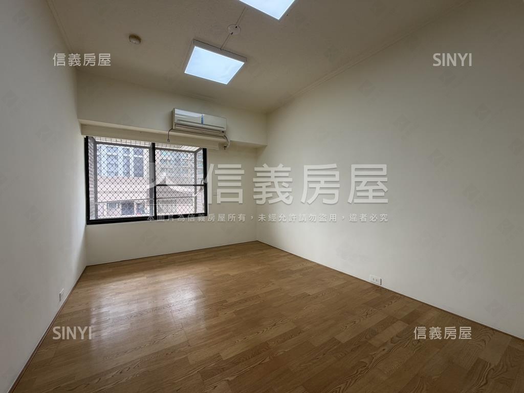 國產進化大樓大空間雙車位房屋室內格局與周邊環境