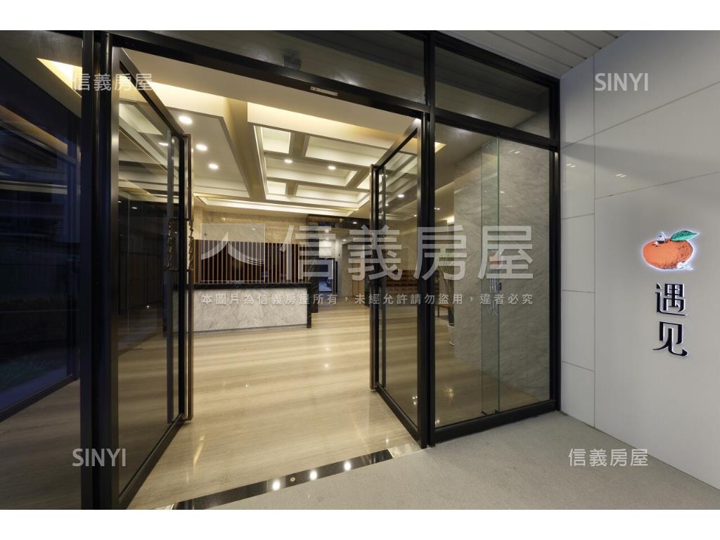 美術一功遇見精裝２房車位房屋室內格局與周邊環境