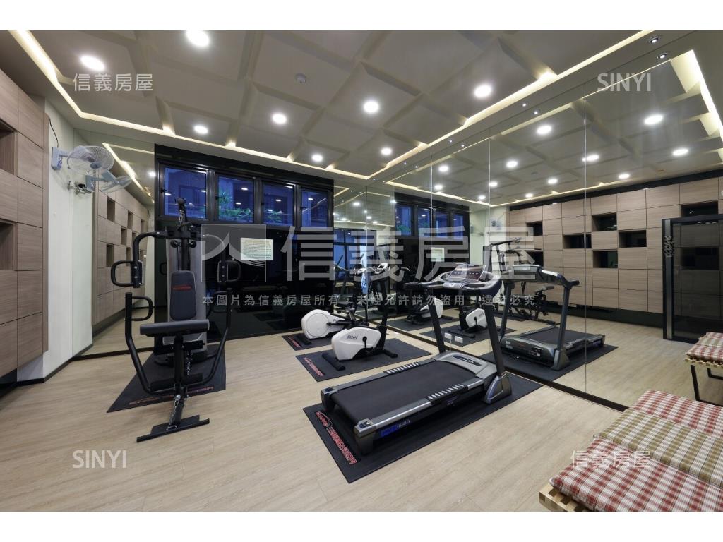 美術一功遇見精裝２房車位房屋室內格局與周邊環境