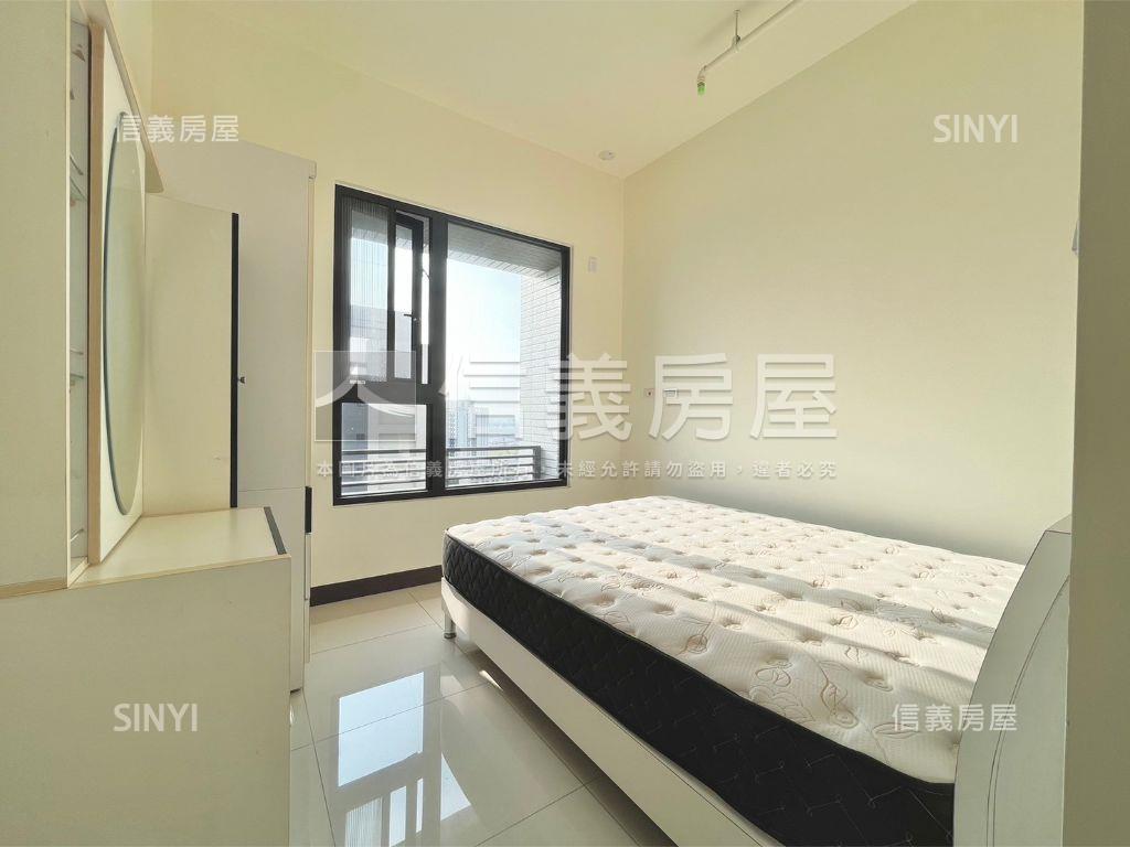 高大帝王樓兩房兩衛＋車位房屋室內格局與周邊環境