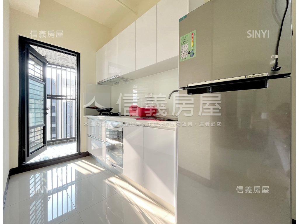 高大帝王樓兩房兩衛＋車位房屋室內格局與周邊環境