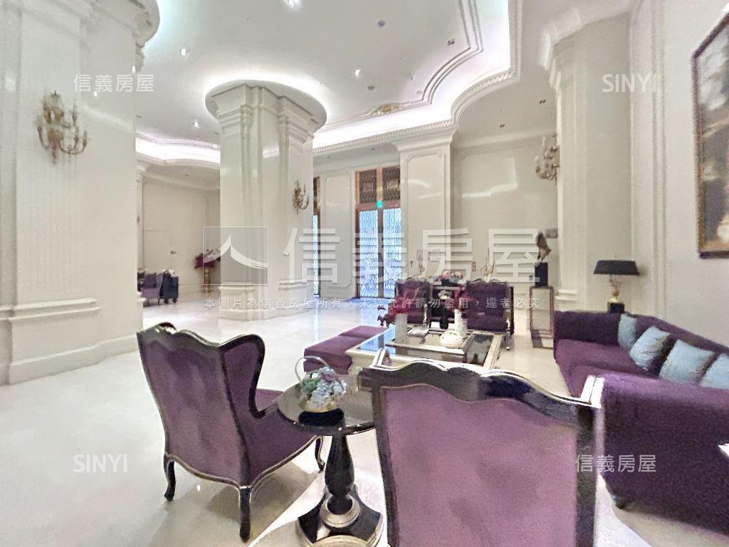 赫里翁臻愛兩房車位房屋室內格局與周邊環境