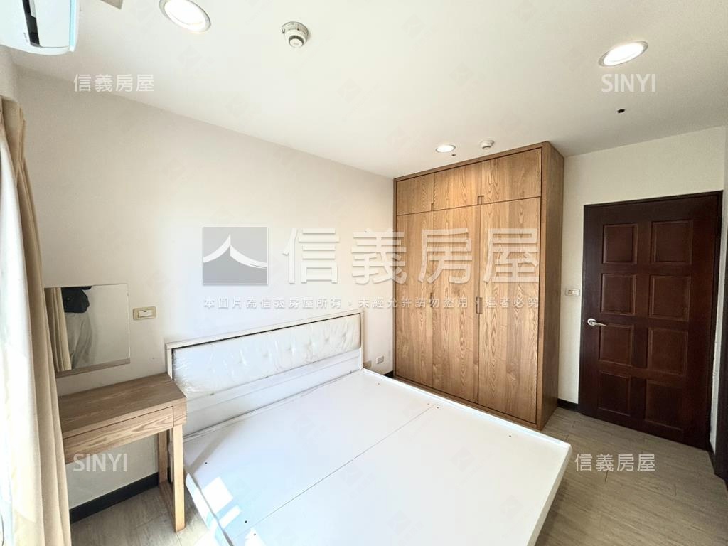 景觀樂章三房車位房屋室內格局與周邊環境