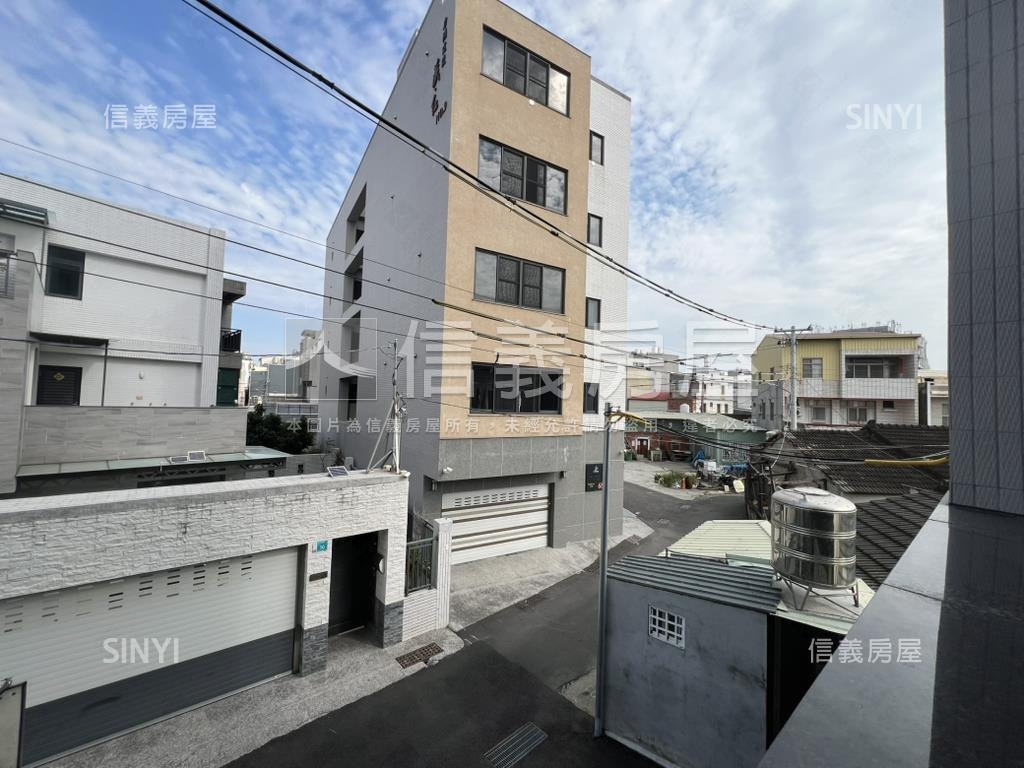 和順層峰藏紅三房平車房屋室內格局與周邊環境