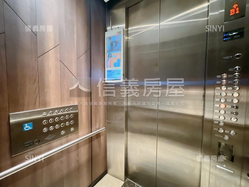 富宇讀樂樂Ｂ２平面車位房屋室內格局與周邊環境