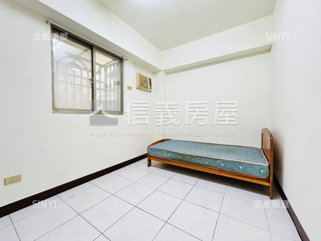 仁愛華廈四房大空間房屋室內格局與周邊環境