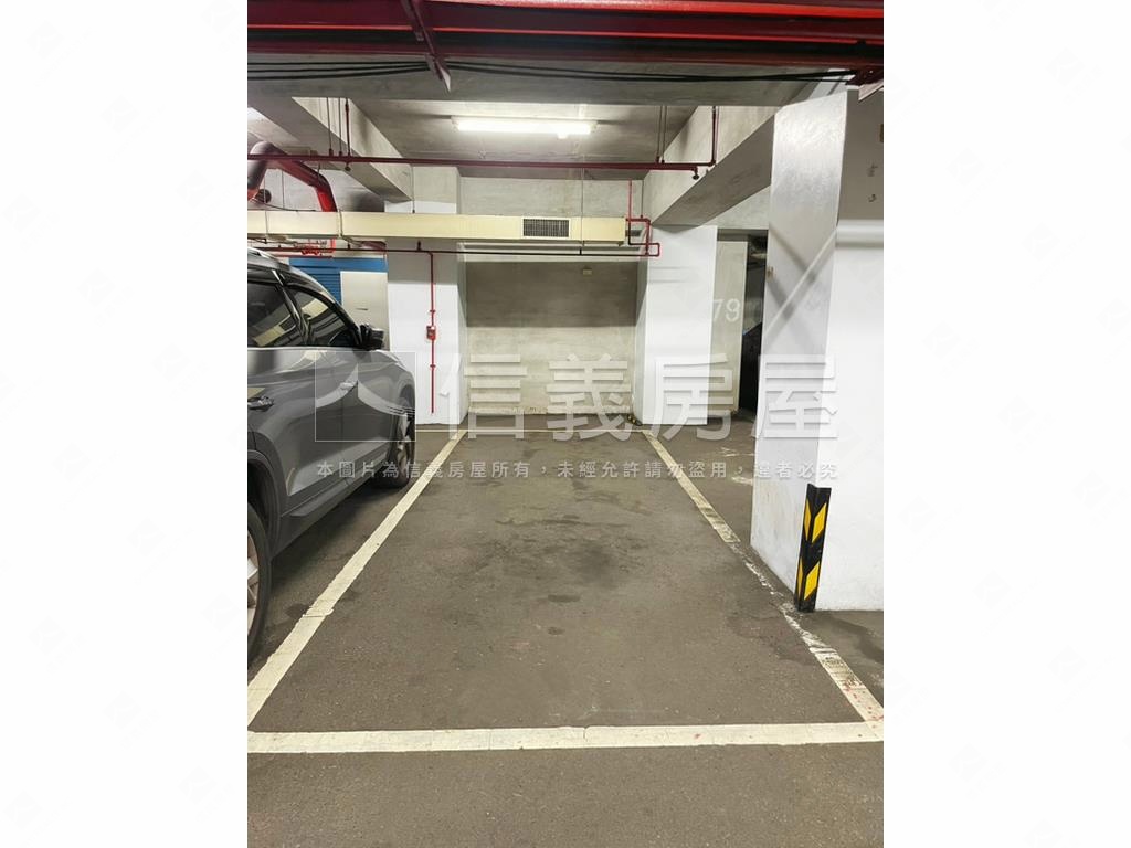 南方藝術高樓美景三房車位房屋室內格局與周邊環境
