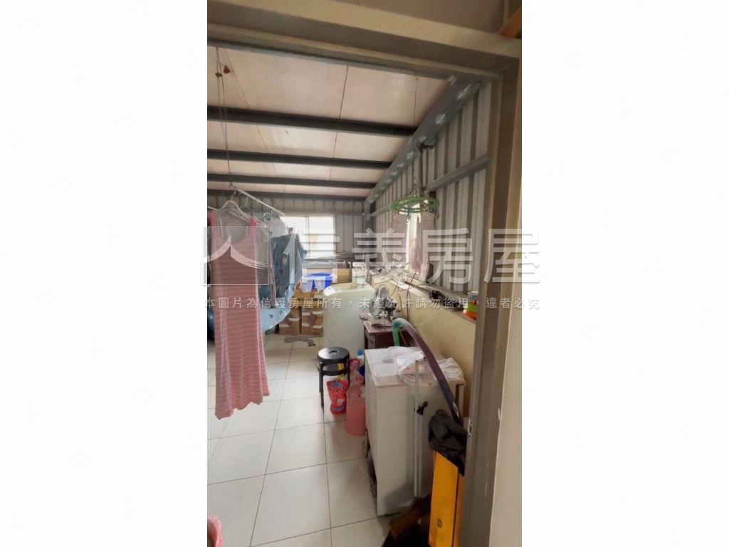 金山北一街邊間透天房屋室內格局與周邊環境