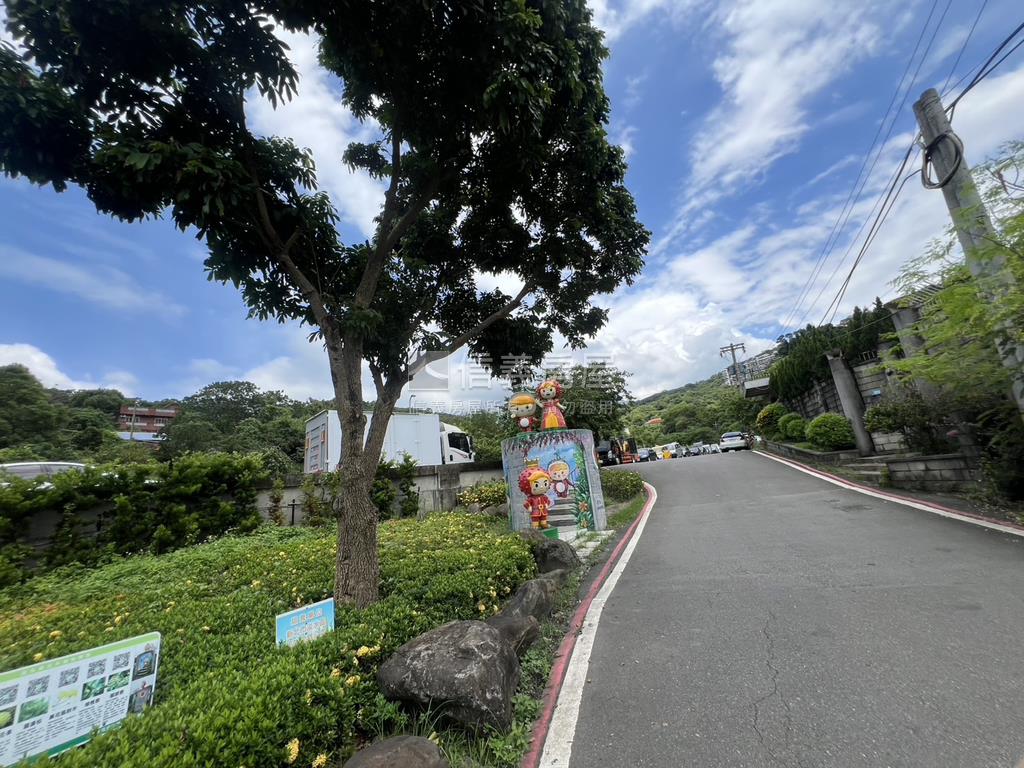 樹梅坑土地１房屋室內格局與周邊環境