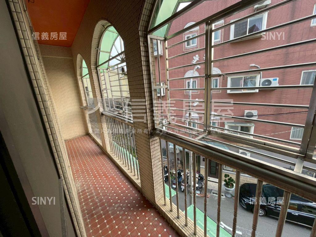 北區近植物園角間獨棟別墅房屋室內格局與周邊環境