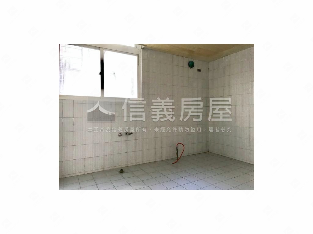 承德路大坪數４房公寓房屋室內格局與周邊環境