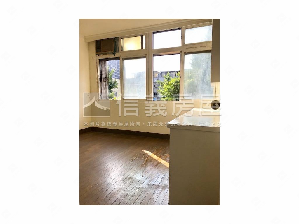 承德路大坪數４房公寓房屋室內格局與周邊環境