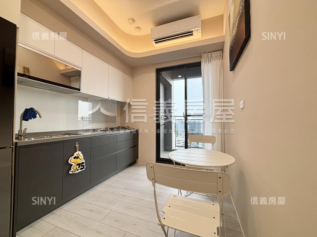 近國圖館裝潢夢幻逸品房屋室內格局與周邊環境