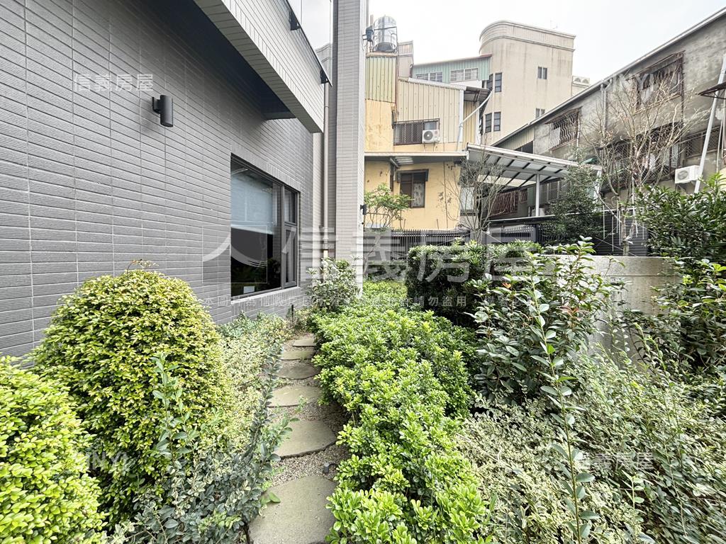 近國圖館裝潢夢幻逸品房屋室內格局與周邊環境