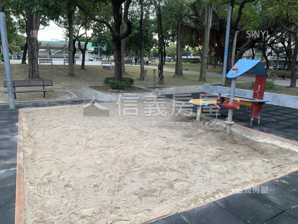 立農公園旁。漂亮一樓房屋室內格局與周邊環境