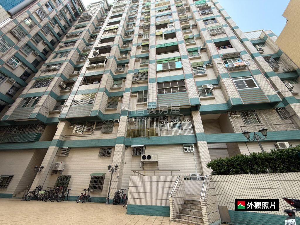 生態園區採光四房雙車房屋室內格局與周邊環境
