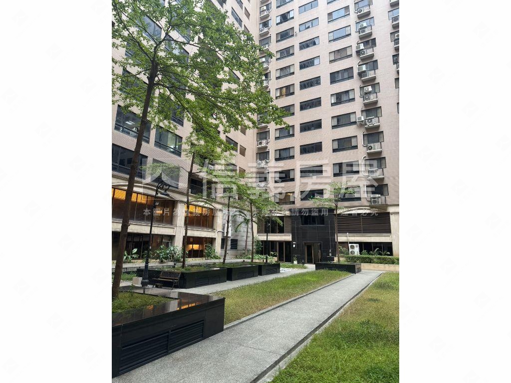 俠隱美三房平車房屋室內格局與周邊環境