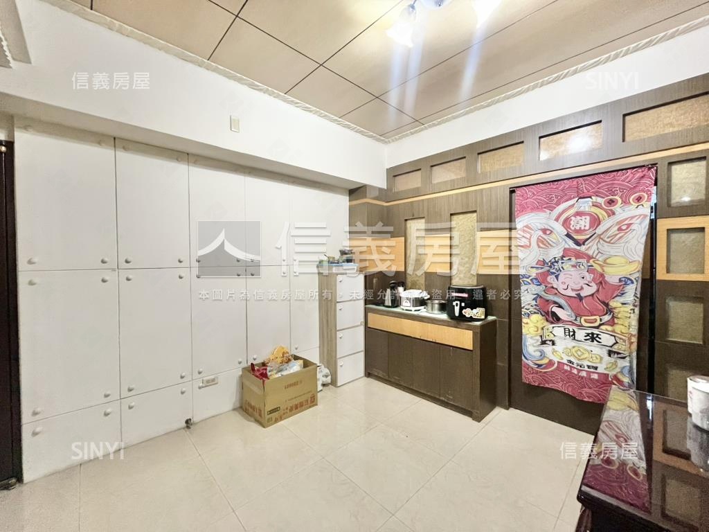 哲里雅苑•溫馨４房房屋室內格局與周邊環境