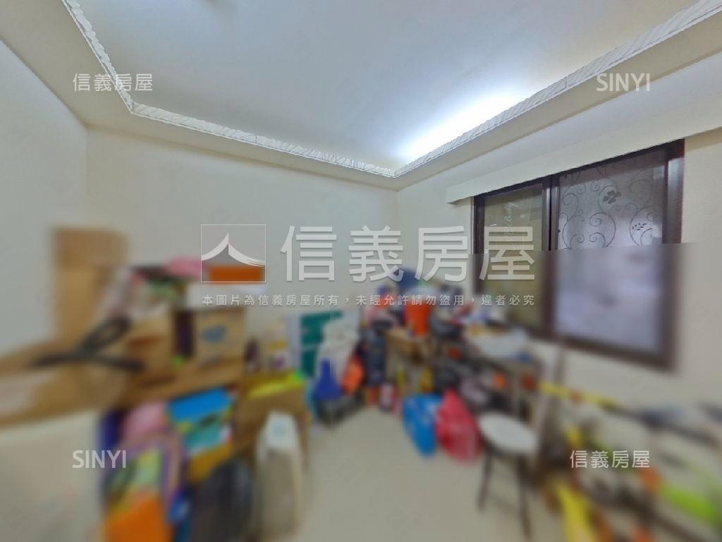 哲里雅苑•溫馨４房房屋室內格局與周邊環境